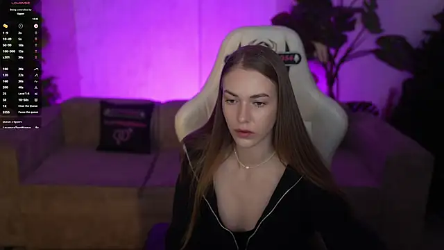 Layla Sweet  online show from January 15, 7:31 pm