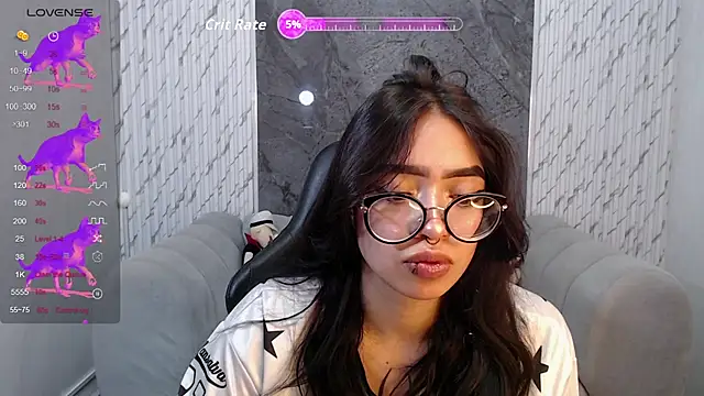 Snapshot of Anni_acker_b chatting on October 17, 12:52 pm Anni acker b online show from October 17, 12:52 pm