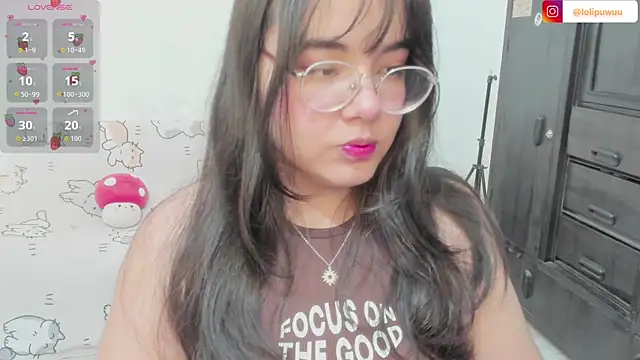 Naoko 7w7 online show from June 18, 1:27 pm