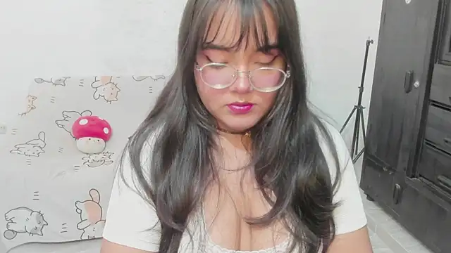 Naoko 7w7 online show from June 15, 1:44 pm