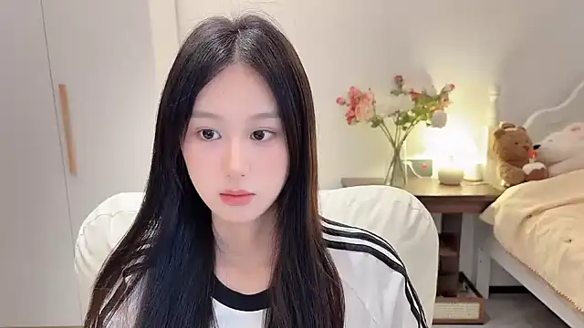 Cassie-20 online show from June 26, 9:54 am