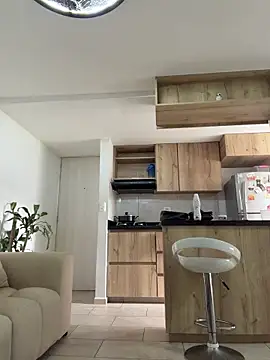 candycami19 online show from April 9, 8:14 pm