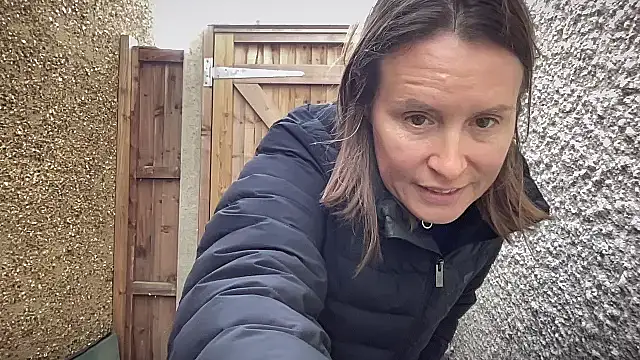 eatmypie69 online show from November 12, 12:03 pm