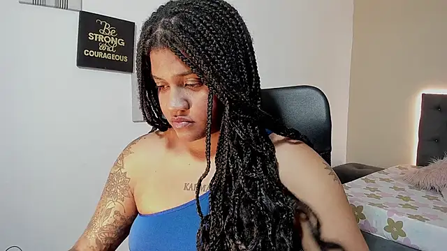 Snapshot of ZahraRose chatting on October 22, 8:36 pm ZahraRose online show from October 22, 8:36 pm