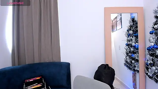 Baby Asshley online show from November 24, 5:48 pm