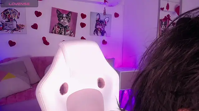 LoreleyNovoa online show from February 20, 6:26 am