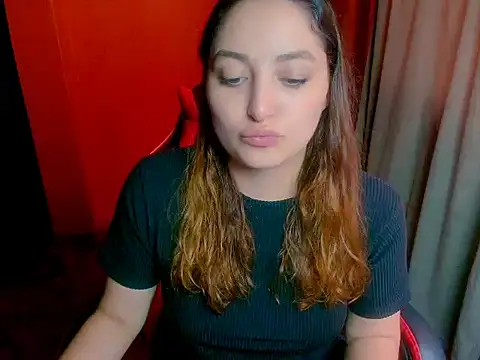 Daianna m  online show from April 21, 5:42 pm