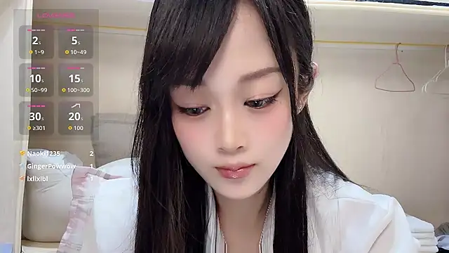 yueyue2003 online show from June 29, 1:00 pm