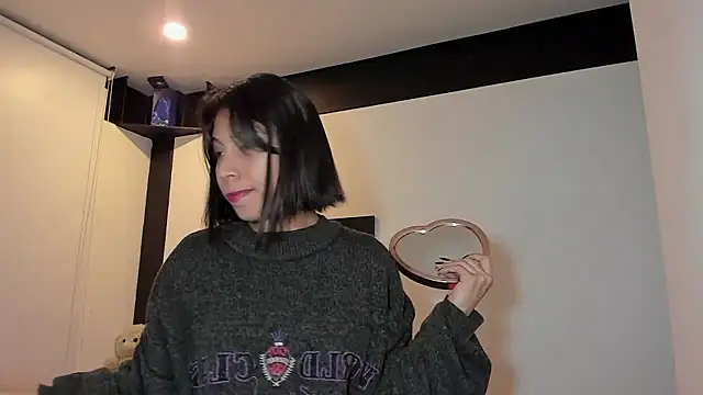 sweet Amy0 online show from October 6, 11:42 pm