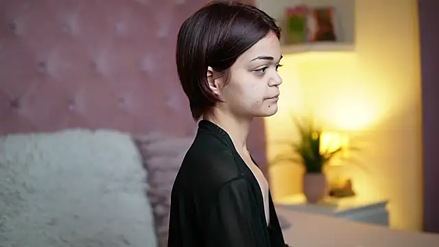 MaiaMini online show from October 29, 12:04 am