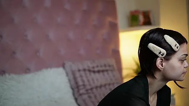 MaiaMini online show from November 7, 7:52 pm