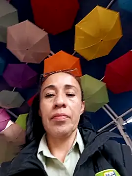 Coeur de luxure online show from December 18, 3:39 pm