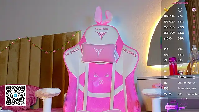 millypopa online show from March 23, 10:21 am