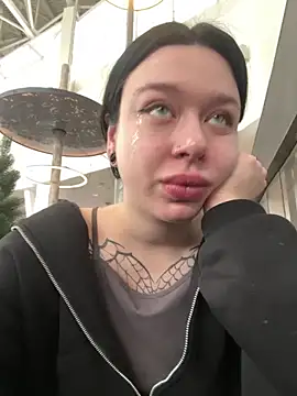 AlishaOfThorns online show from February 12, 7:43 am