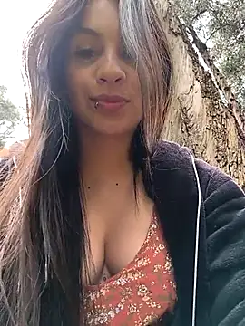 Nat XxX online show from April 5, 5:01 pm