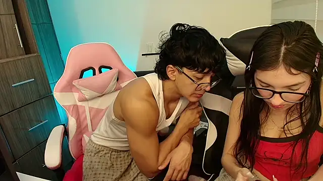 DesireLuxe online show from November 10, 6:52 am