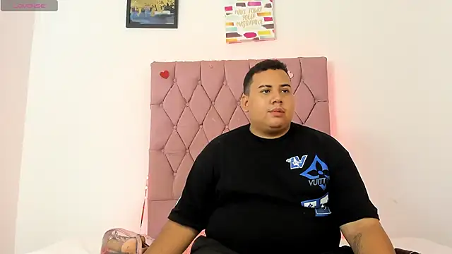 MICHAEL AND SHARON online show from October 25, 4:20 am