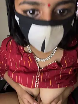 Dishasarmaa05 online show from February 10, 7:50 pm