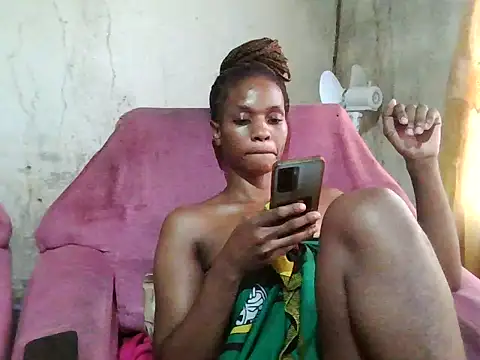 sexybigass31 online show from March 23, 2:12 pm