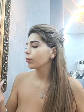 Bella Posh online show from December 2, 6:04 am