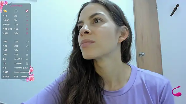 jessyegoldenn online show from November 15, 12:55 am