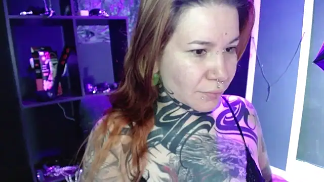 Snapshot of Pandora_9666 chatting on October 14, 2:19 pm Pandora 9666 online show from October 14, 2:19 pm
