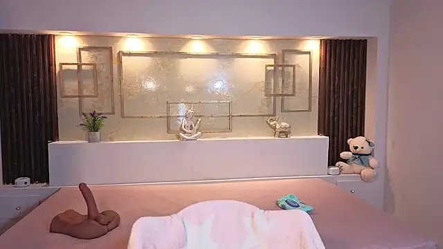 ChloeMoon9 online show from November 2, 12:08 pm