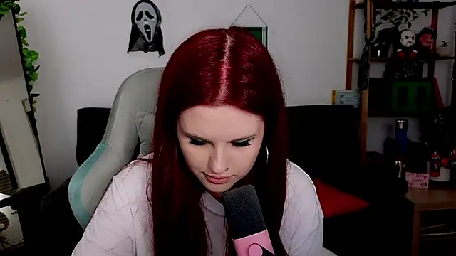 Della Ideal online show from November 19, 5:57 pm