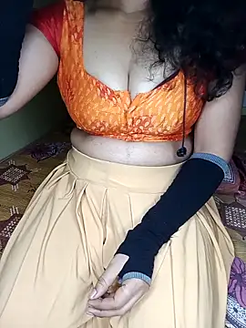 Snapshot of geetha_telugu_kan277 chatting on September 11, 5:46 pm geetha telugu kan277 online show from September 11, 5:46 pm