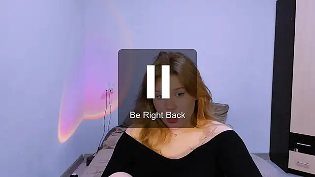 LaseyMoon online show from November 30, 3:00 am