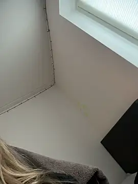 SwedishAstrid online show from February 23, 11:53 am