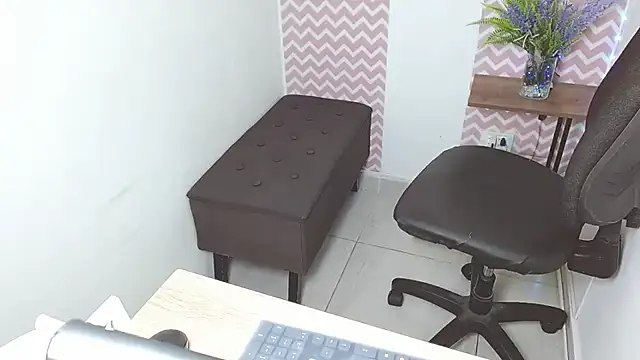 dayanacarson online show from February 24, 5:55 pm