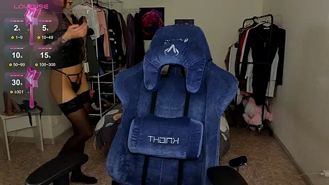 medusa gorgon online show from April 24, 10:51 am