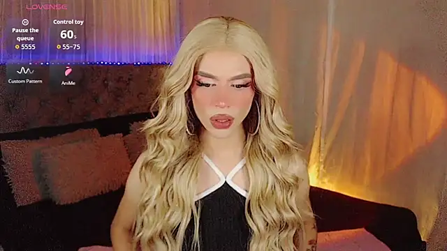 Dalila moan online show from March 23, 1:12 am