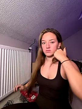 MissMaisiex online show from November 19, 7:47 pm