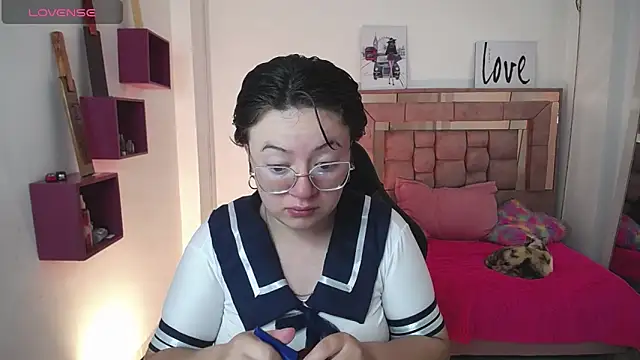 safyka online show from November 28, 12:24 am