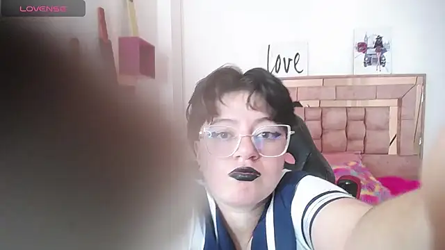 safyka online show from October 11, 2:16 am