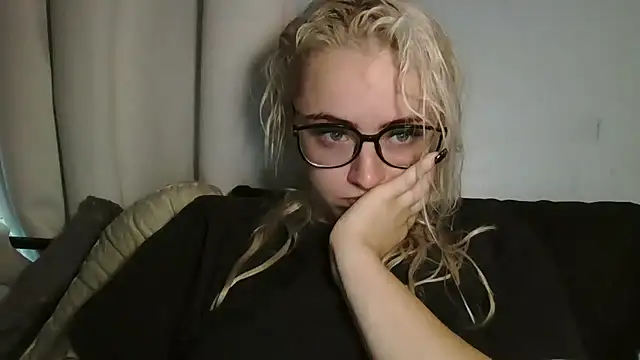 sluttypumpkin online show from July 11, 5:57 pm