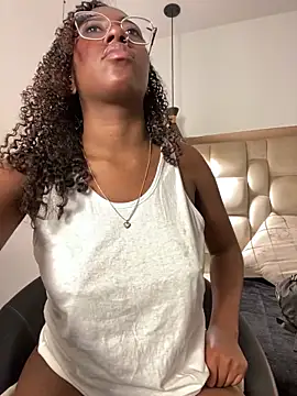 Qeen blackk online show from March 20, 10:25 pm