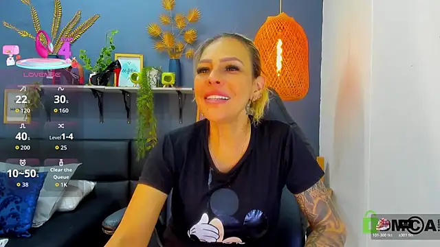 yessila parker online show from April 19, 8:58 am