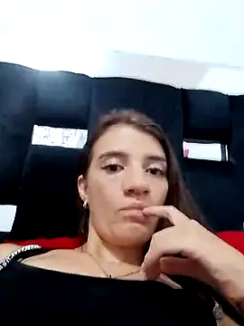 ArianaaGrace online show from October 16, 10:01 pm