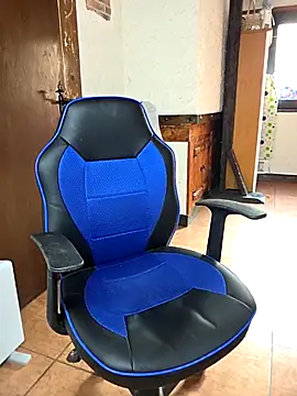 Melody73 online show from March 4, 5:52 pm