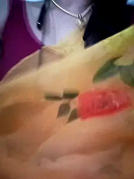 Snapshot of Neha-Bhabhi-Rasily chatting on September 25, 6:06 pm Neha-Bhabhi-Rasily online show from September 25, 6:06 pm