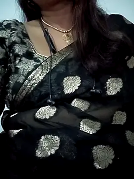 Snapshot of Neha-Bhabhi-Rasily chatting on September 27, 3:47 am Neha-Bhabhi-Rasily online show from September 27, 3:47 am