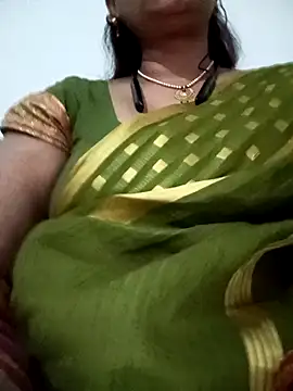 Snapshot of Neha-Bhabhi-Rasily chatting on September 24, 11:31 am Neha-Bhabhi-Rasily online show from September 24, 11:31 am