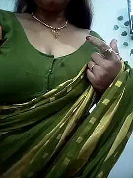 Snapshot of Neha-Bhabhi-Rasily chatting on October 8, 11:58 am Neha-Bhabhi-Rasily online show from October 8, 11:58 am