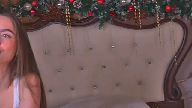 Amanda River online show from December 22, 10:02 pm