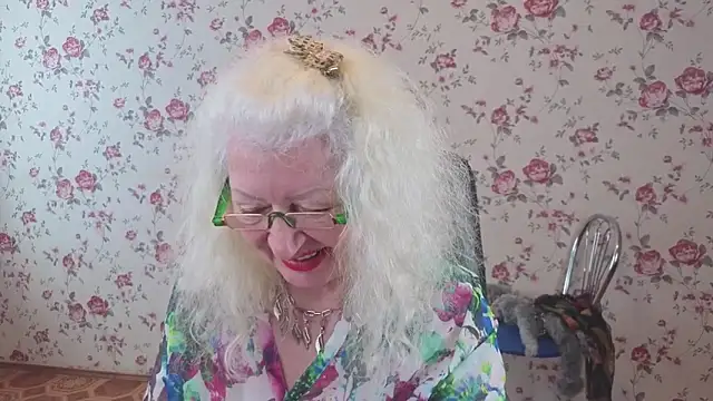 Maya Mayflower online show from February 16, 7:52 am