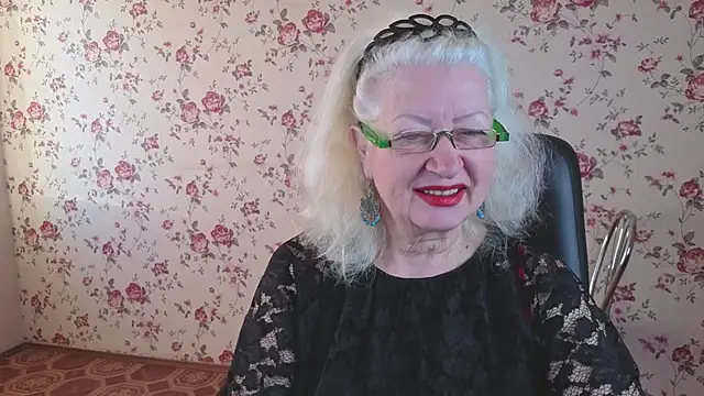 Maya Mayflower online show from October 2, 3:55 am