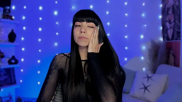 Saraa Desiree online show from November 27, 11:51 pm